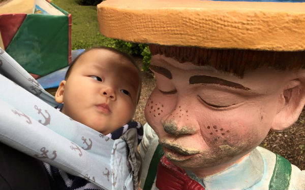 Oli looking unimpressed